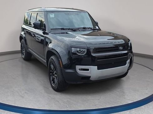 Certified 2025 Land Rover Defender 110 S AWD/4WD image 4