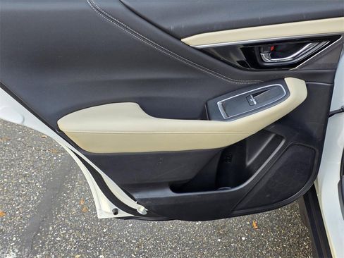 Used 2023 Subaru Outback Limited image 37