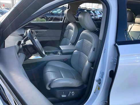 Used 2024 Lincoln Nautilus Reserve w/ Equipment Group 203A image 23