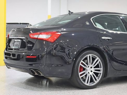 Used 2019 Maserati Ghibli S GranLusso image 10