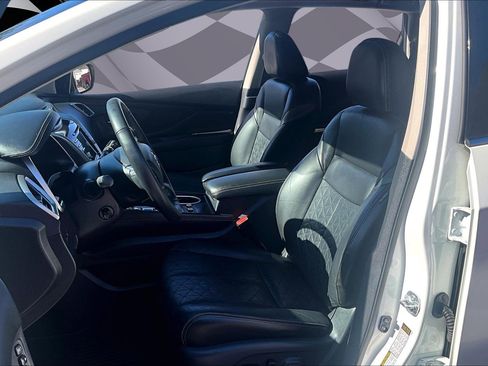 Used 2022 Nissan Murano Platinum w/ Cargo Package image 25