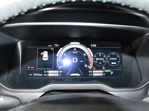 Used 2024 Toyota Sequoia Limited w/ Tow Technology Package AWD/4WD image 18