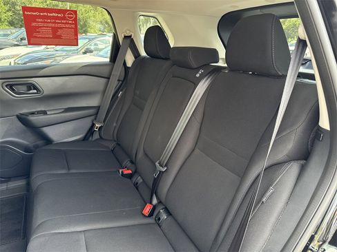 Certified 2025 Nissan Rogue S image 25