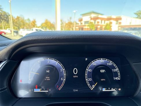 New 2025 Jeep Grand Cherokee Laredo X image 17