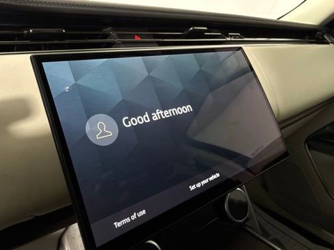 Used 2023 Land Rover Range Rover SE image 20