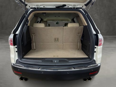 Used 2011 GMC Acadia SLT image 10