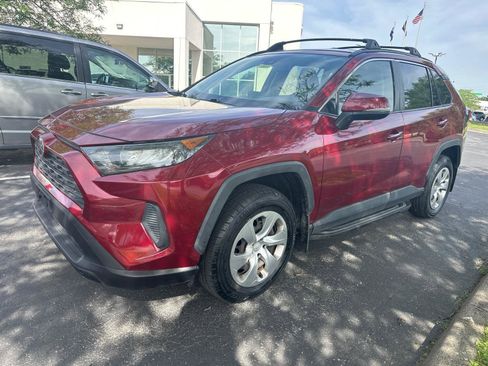 Used 2020 Toyota RAV4 LE w/ All Weather Liner Package AWD/4WD image 5