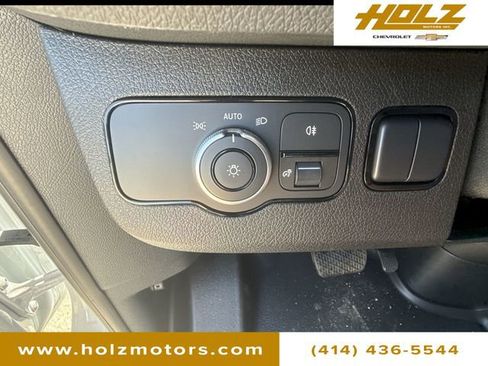 Used 2025 Mercedes-Benz Sprinter 2500 image 17