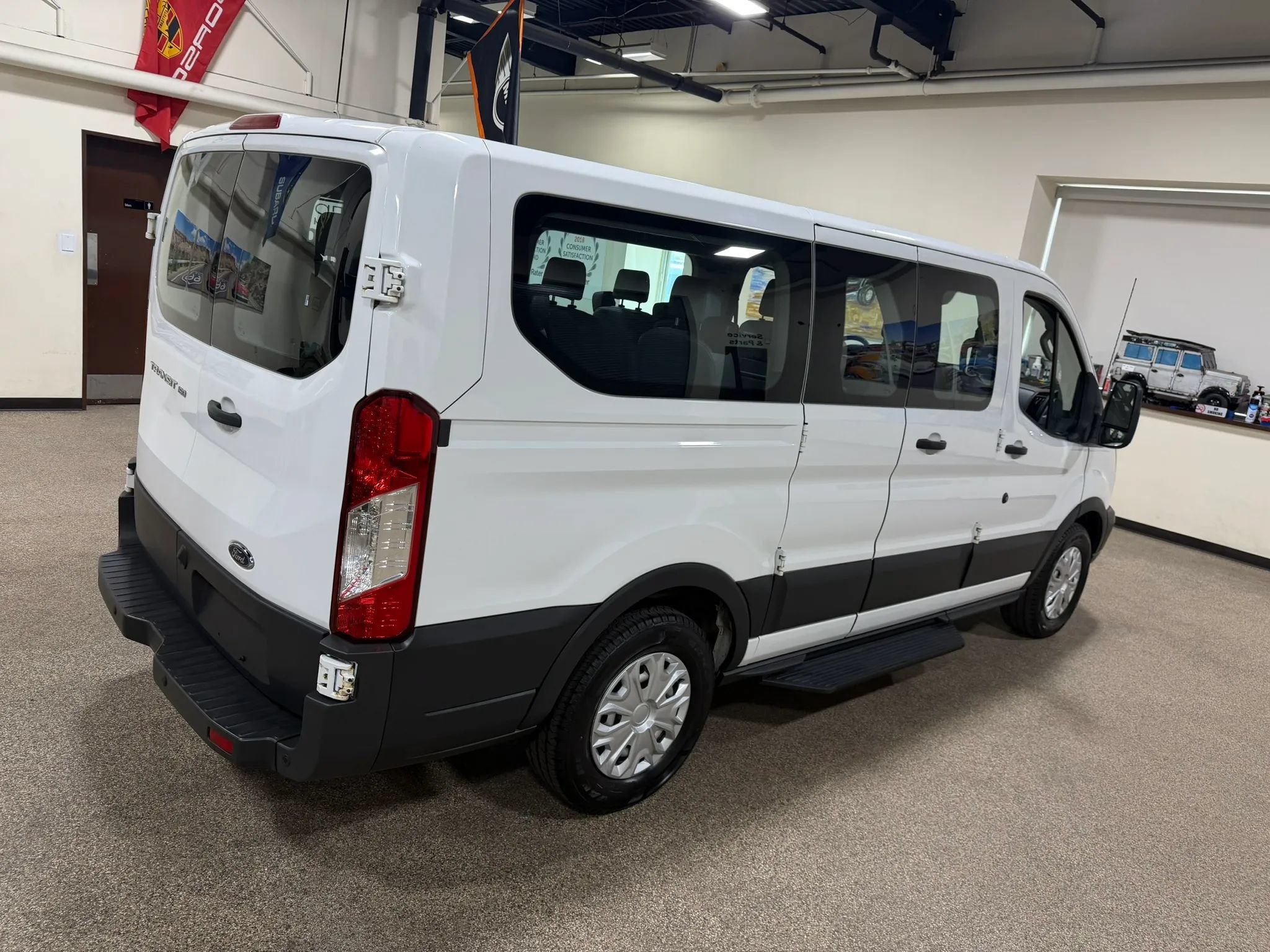 Used 2018 Ford Transit 150 XL RWD image 15