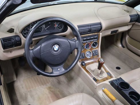 Used 2001 BMW Z3 3.0i RWD image 4