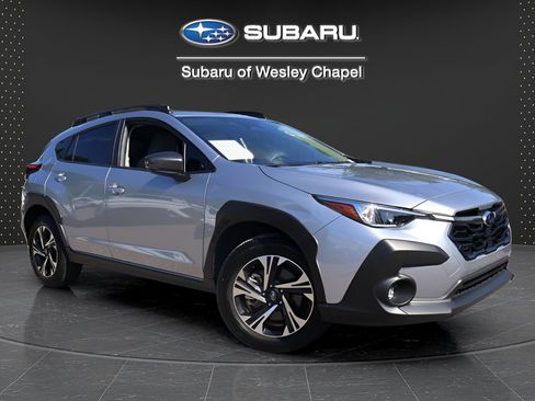 Used 2024 Subaru Crosstrek 2.0i Premium w/ Crosstrek Mirror Package AWD/4WD image 1