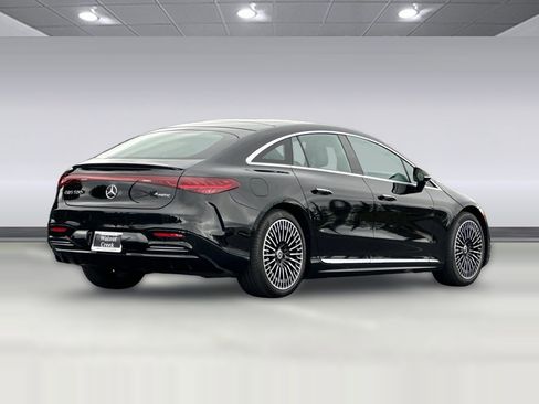 Certified 2024 Mercedes-Benz EQS 580 4MATIC Sedan image 8