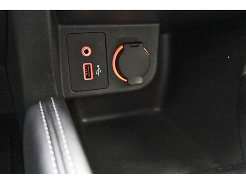 Certified 2020 Nissan Kicks SV image 23