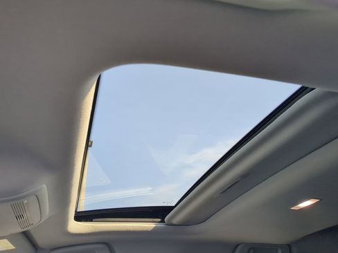 Used 2022 MAZDA CX-30 AWD 2.5 S w/ Preferred Package image 18