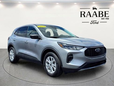 Used 2023 Ford Escape Active AWD/4WD image 1
