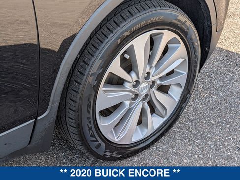 Used 2020 Buick Encore Preferred w/ Safety Package FWD image 13