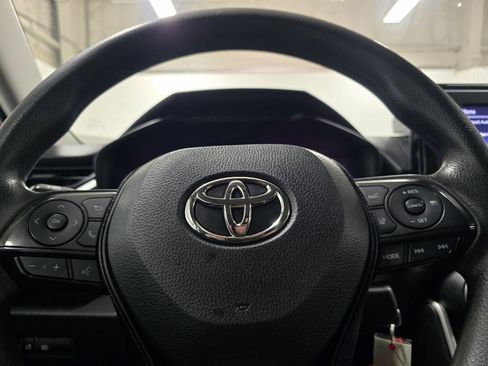 Certified 2021 Toyota RAV4 LE image 22