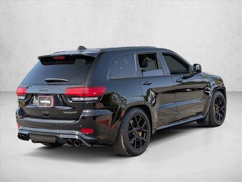Used 2018 Jeep Grand Cherokee Trackhawk AWD/4WD image 5