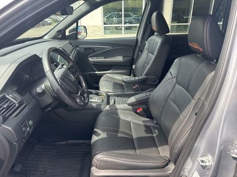 Used 2023 Honda Passport TrailSport image 20