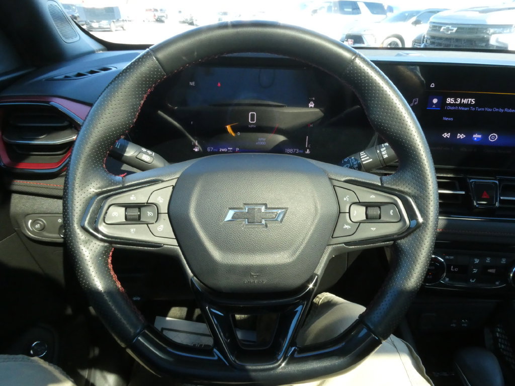 Certified 2024 Chevrolet TrailBlazer RS w/ Convenience Package AWD/4WD image 33