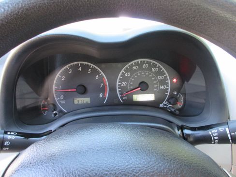 Used 2012 Toyota Corolla LE w/ Premium Pkg FWD image 10