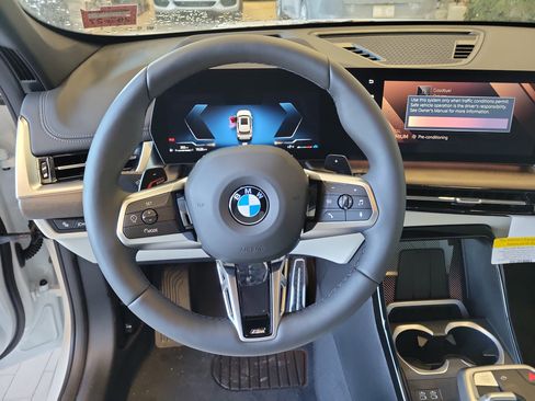 Used 2026 BMW X1 xDrive28i w/ Technology Package AWD/4WD image 21