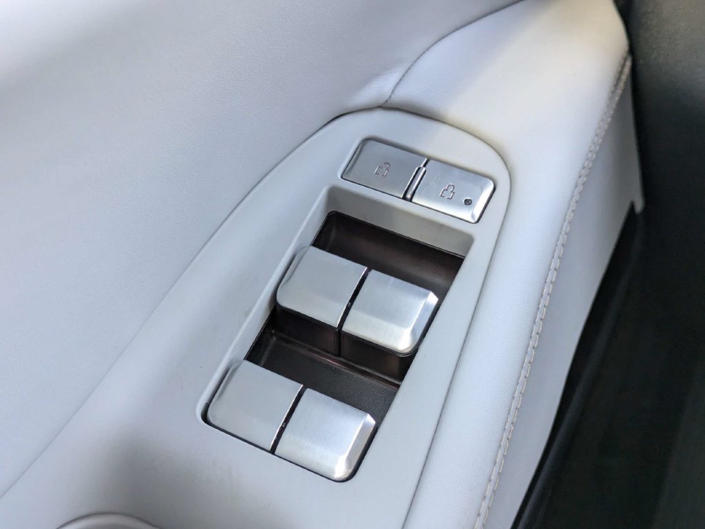 New 2027 Lincoln Navigator Black Label w/ Black Label Special Edition AWD/4WD image 26