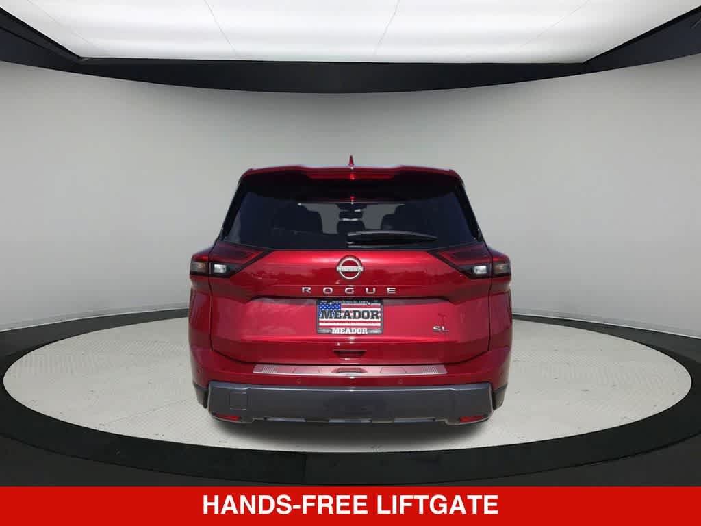 Used 2025 Nissan Rogue SL w/ SL Premium Package FWD image 5
