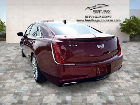 Used 2019 Cadillac XTS Platinum FWD image 4