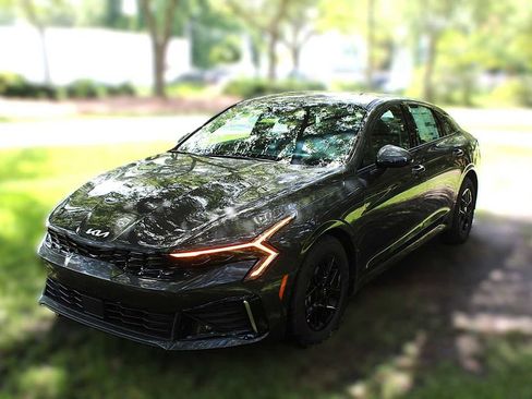 New 2025 Kia K5 LXS image 15