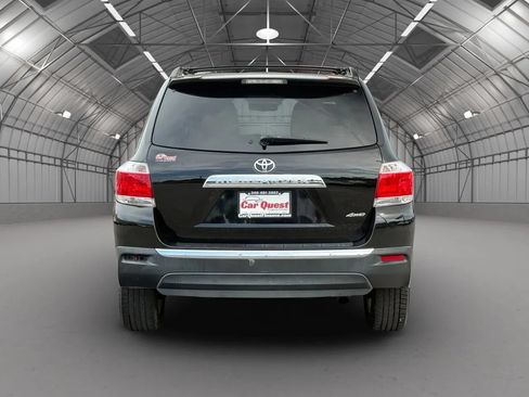 Used 2013 Toyota Highlander Limited AWD/4WD image 6