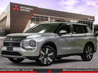 New 2025 Mitsubishi Outlander SE