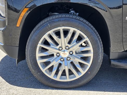 New 2026 Chevrolet Suburban Premier w/ Sun And Tow Package RWD image 7