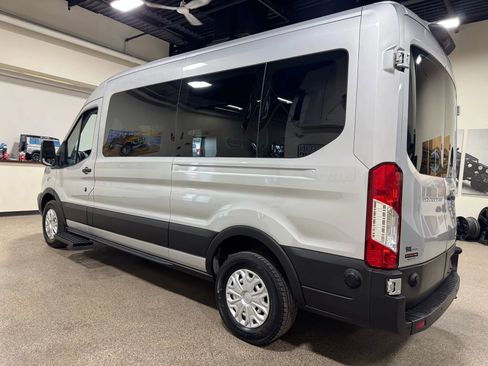 Used 2019 Ford Transit 250 148 Medium Roof image 19