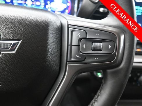 Used 2025 Chevrolet Silverado 2500 ZR2 w/ Technology Package image 24