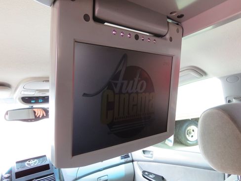 Used 2005 Toyota Sienna LE w/ LE Pkg 1 image 24