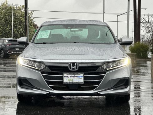 Used 2022 Honda Accord LX image 9