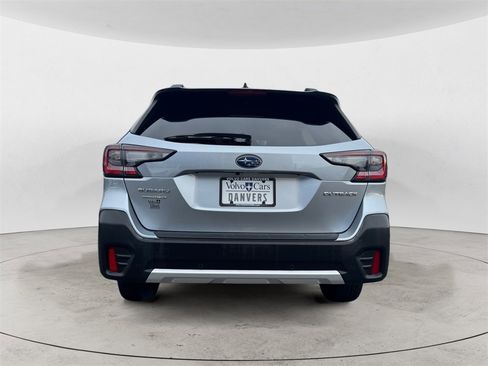 Used 2020 Subaru Outback Limited image 4