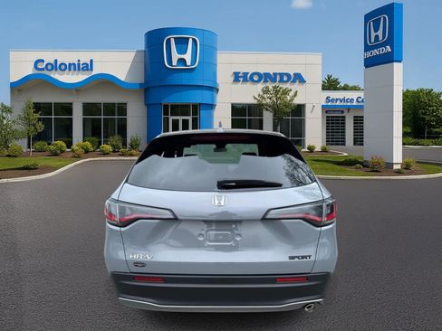 Certified 2025 Honda HR-V Sport image 5