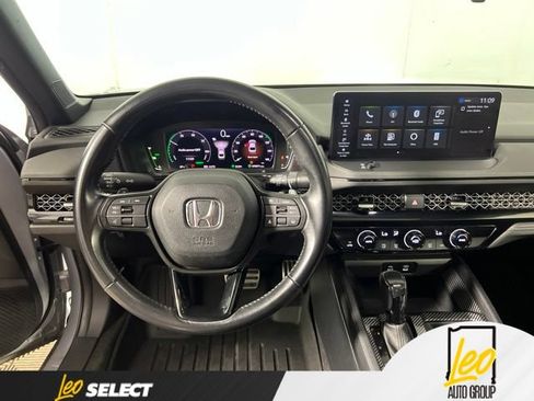 Used 2023 Honda Accord Sport image 16