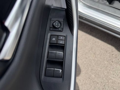 Used 2023 Toyota RAV4 XSE AWD/4WD image 13