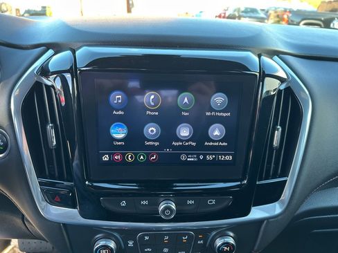 Used 2023 Chevrolet Traverse RS image 19