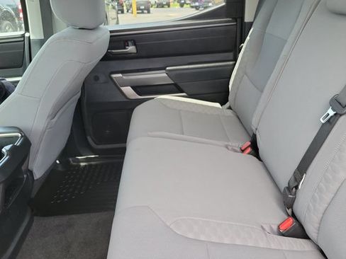 Used 2022 Toyota Tundra SR5 w/ Convenience Package RWD image 10
