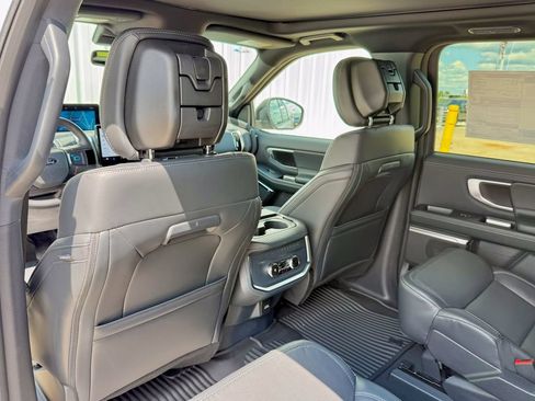 New 2026 Ford Expedition Max Platinum w/ Stealth Appearance Package AWD/4WD image 14