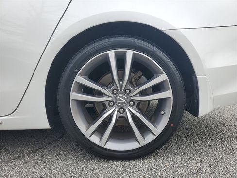 Certified 2019 Acura TLX V6 w/ Technology Package image 9