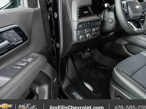 New 2026 Chevrolet Suburban Premier w/ Sun And Tow Package image 8