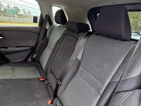 Used 2023 Nissan Rogue SV image 25