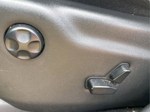 Certified 2020 Jeep Grand Cherokee Altitude image 29