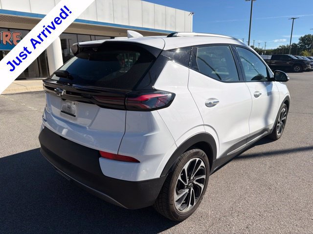 Used 2023 Chevrolet Bolt EUV Premier FWD image 3
