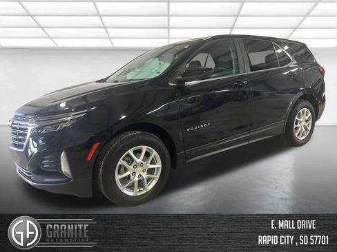 Used 2024 Chevrolet Equinox LT AWD/4WD image 1